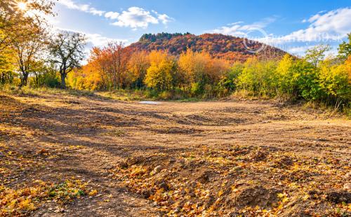 MAĎARSKO -  PUSZTAFALU NA PREDAJ STAVEBNÝ POZEMOK 2 300 m² 
