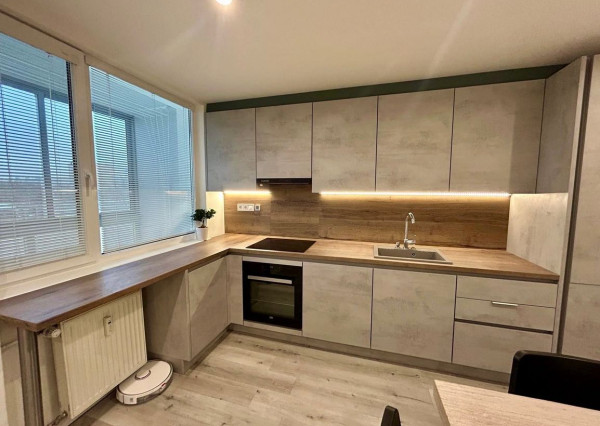 TERASA - KYSUCKÁ 3 IZBOVÝ BYT PO KOMPLETNEJ REKONŠTRUKCII