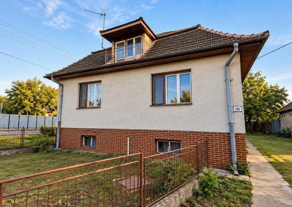 KOŠICKÉ OĽŠANY - RODINNÝ DOM NA VYBORNOM MIESTE 