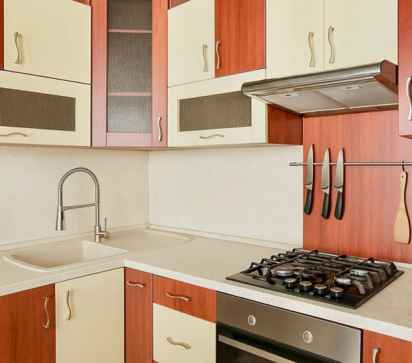 JAZERO - POLÁRNA 3 IZBOVÝ ZARIADENÝ BYT NA PRENÁJOM