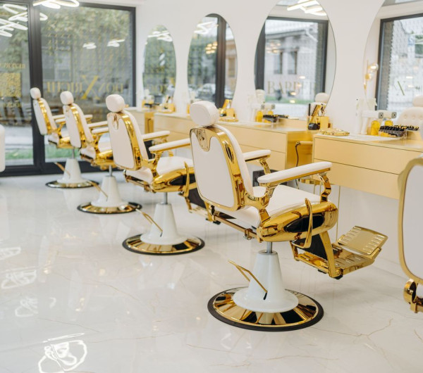 ODSTÚPENIE ZABEHNUTEJ PREVÁDZKY BARBER SHOPU V KOŠICIACH