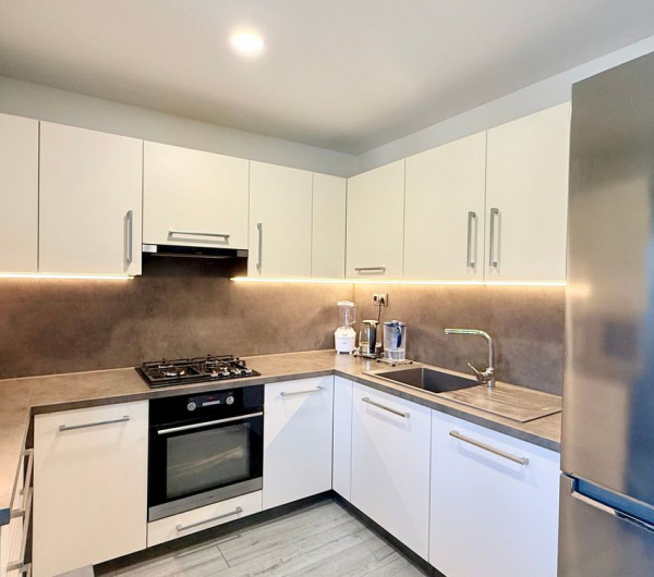 JAZERO - IRKUTSKÁ 4 IZBOVÝ BYT 71 M2, NOVÁ DISPOZÍCIA, LODŽIA A PIVNICA.